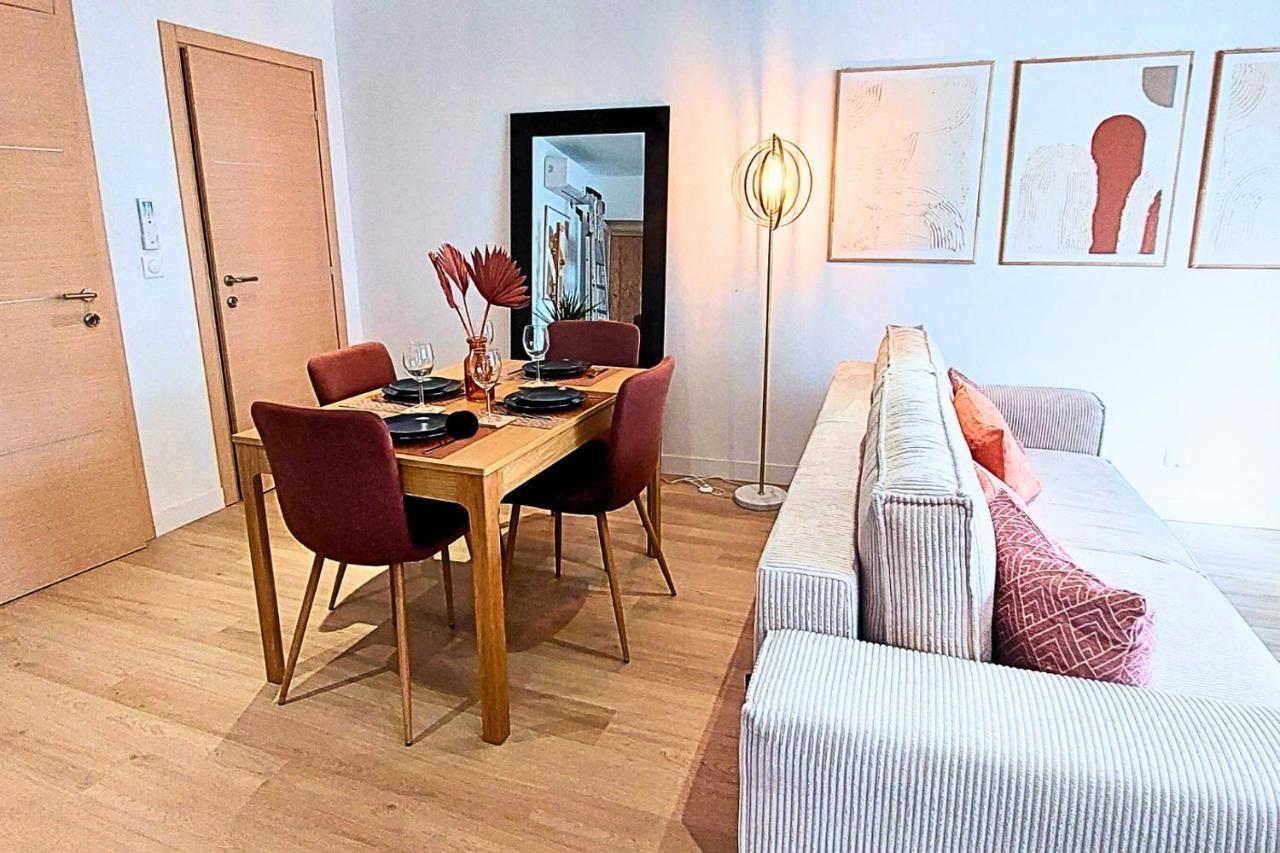 Artgold * Logement Haut De Gamme Spa Roanne Eksteriør billede